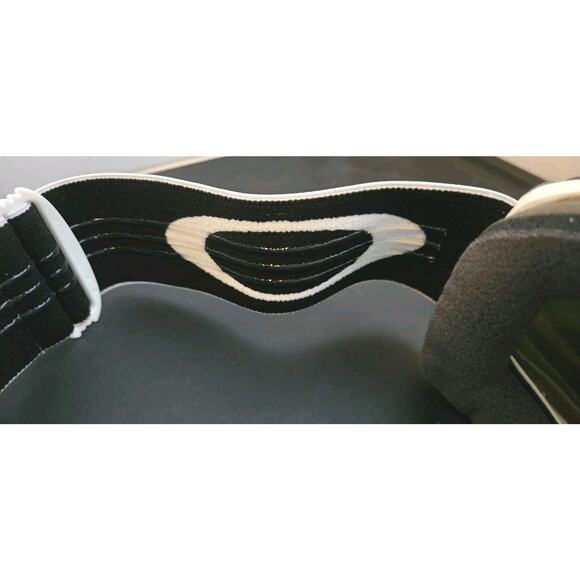 NEW 2012 Oakley Air Brake Goggles Flight Deck Fire Iridium Lens Whte O Frame M/L - Picture 10 of 15